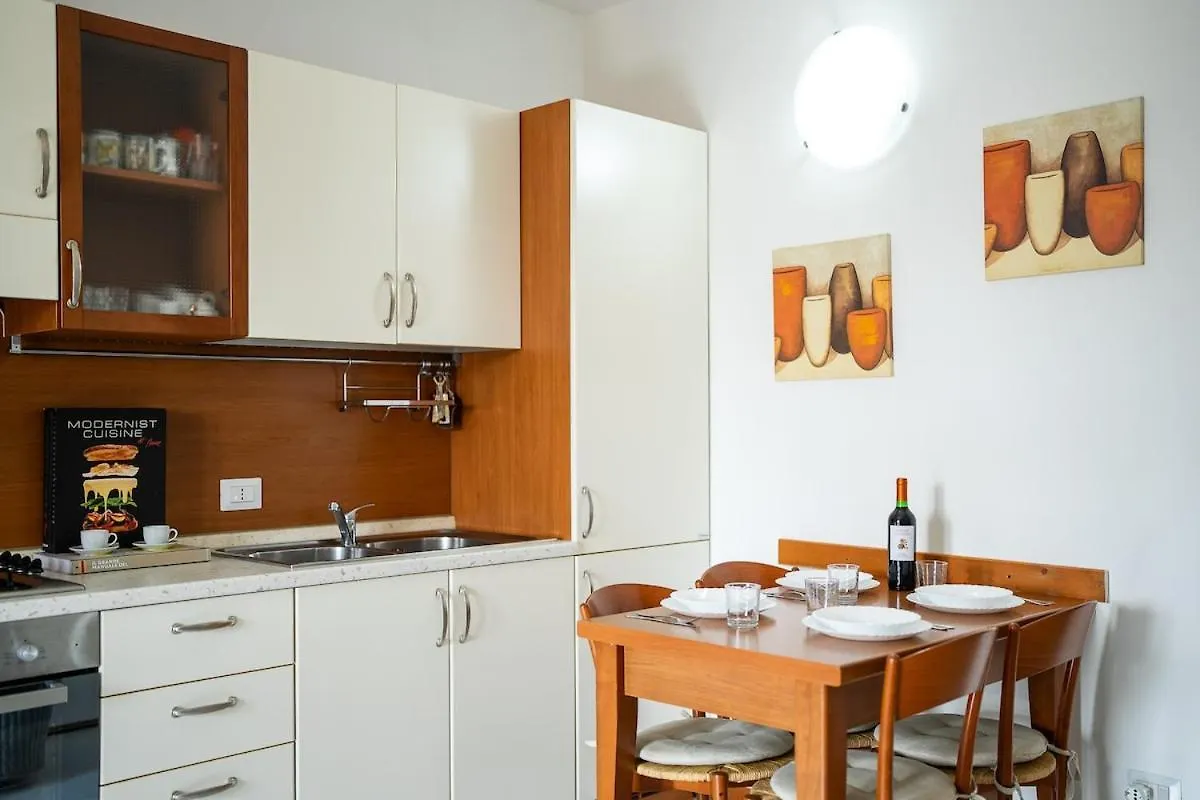 Free Wi-Fi Terrazza Con Vista Metro 5 Min Διαμέρισμα Sesto San Giovanni